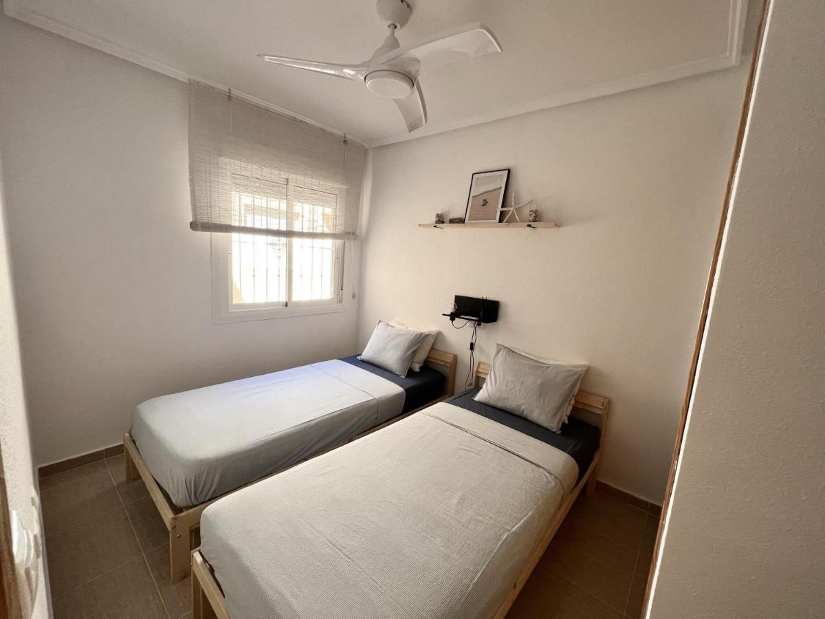 Casa Canarias En Alicante, Playa Y Piscina 格兰阿利坎特 外观 照片